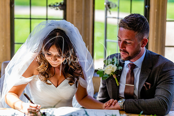 The wedding of Lydia & Joe Hall 110419