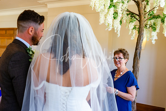 The wedding of Lydia & Joe Hall 110419