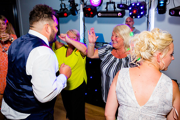 The Wedding of Teri & Gareth 230618