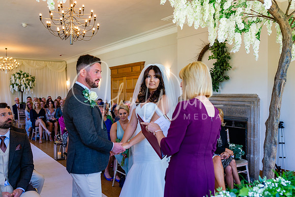 The wedding of Lydia & Joe Hall 110419